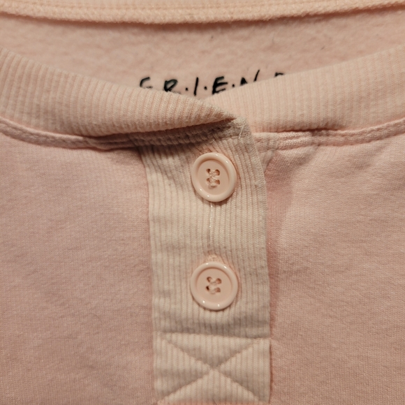 Pink Friends Women's Sweatshirt EUC Size 2X - Picture 2 of 4